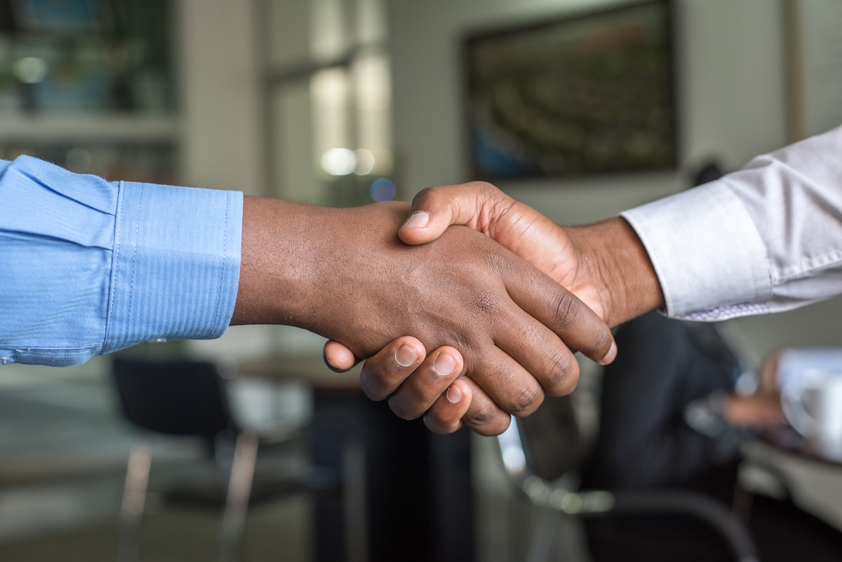 5 Signs Your Business Needs an AI Receptionist